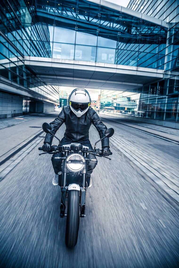 Husqvarna-401-Vitpilen-2018-26