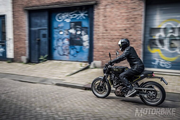 Husqvarna-Svartpilen-401-2018-53