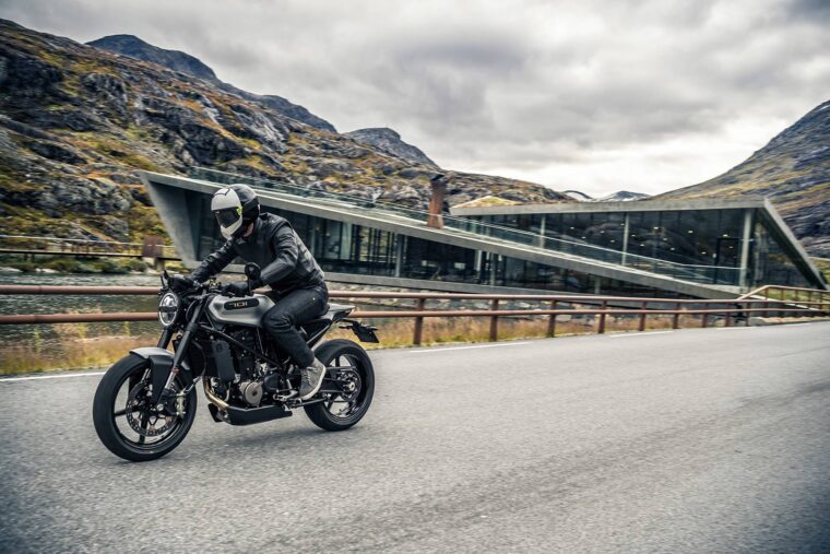 Husqvarna-Vitpilen-701-2018-29