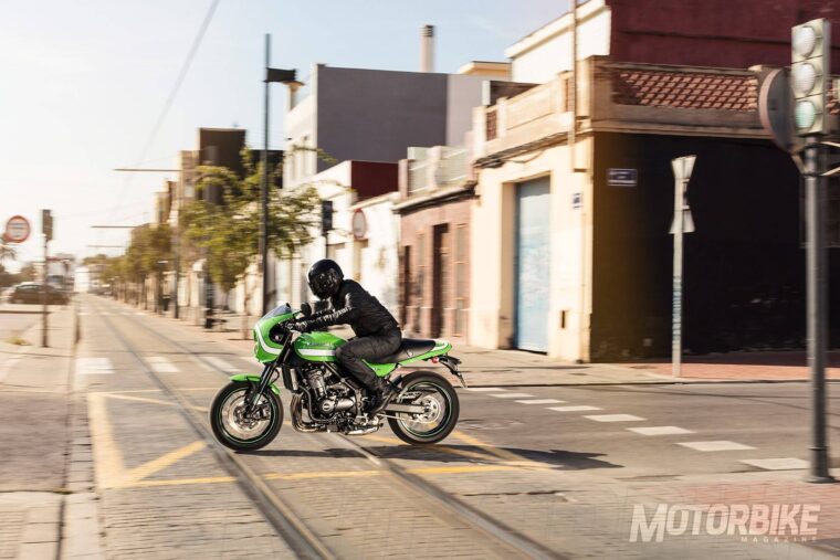 Kawasaki-Z900RS-Cafe-2018-Fotos-accion-4