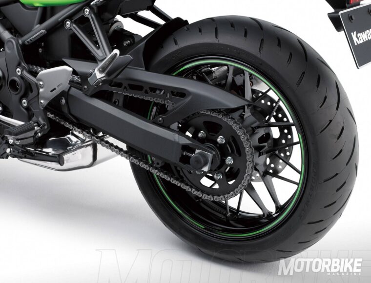 Kawasaki-Z900RS-Cafe-2018-Fotos-detalles-10