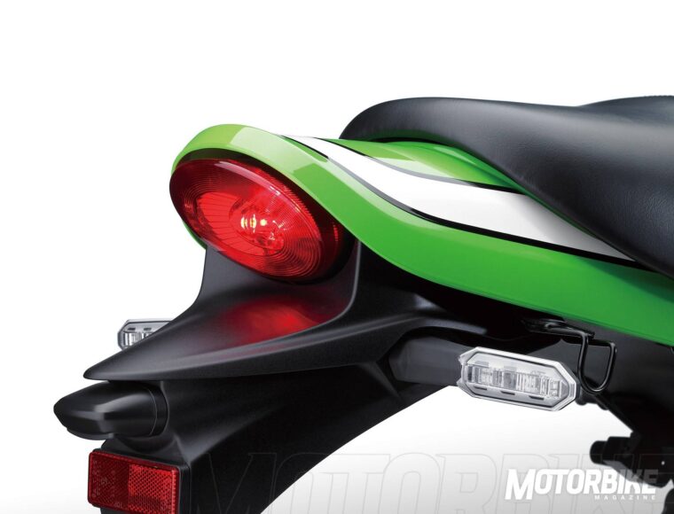 Kawasaki-Z900RS-Cafe-2018-Fotos-detalles-14