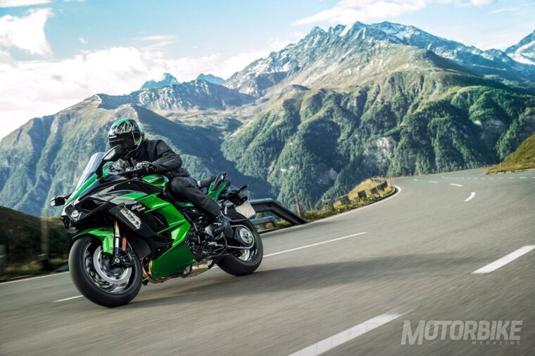 Kawaski-H2-SX-2018-Fotos-accion-15