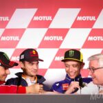 Emotiva despedida de MotoGP a Nick Harris, la voz de las carreras