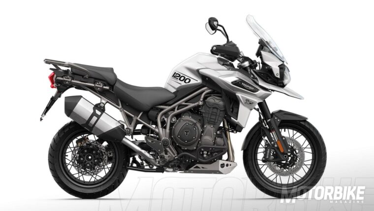 Triumph-Tiger-1200-XCX-2018-Color-Blanco-6