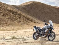 Triumph Tiger 800 XCA 2018 2 Triumph Tiger 800 XCA 2018 Fotos Accion 1