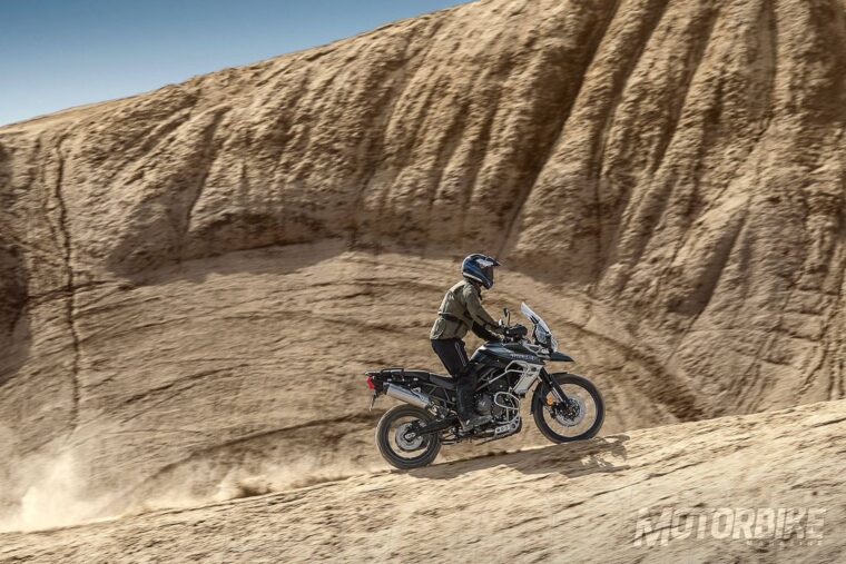 Triumph-Tiger-800-XCA-2018-Fotos-detalle-14