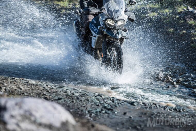 Triumph Tiger 800 XCA 2018 Fotos detalle 16