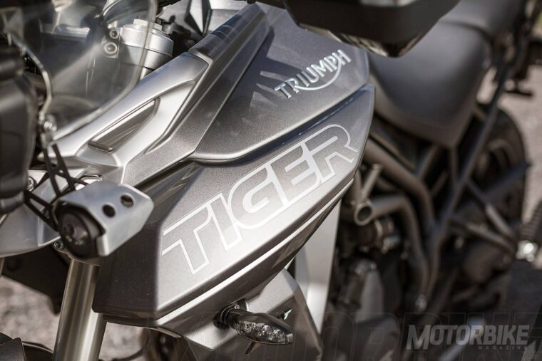 Triumph-Tiger-800-XRT-2018-Fotos-Detalle-10