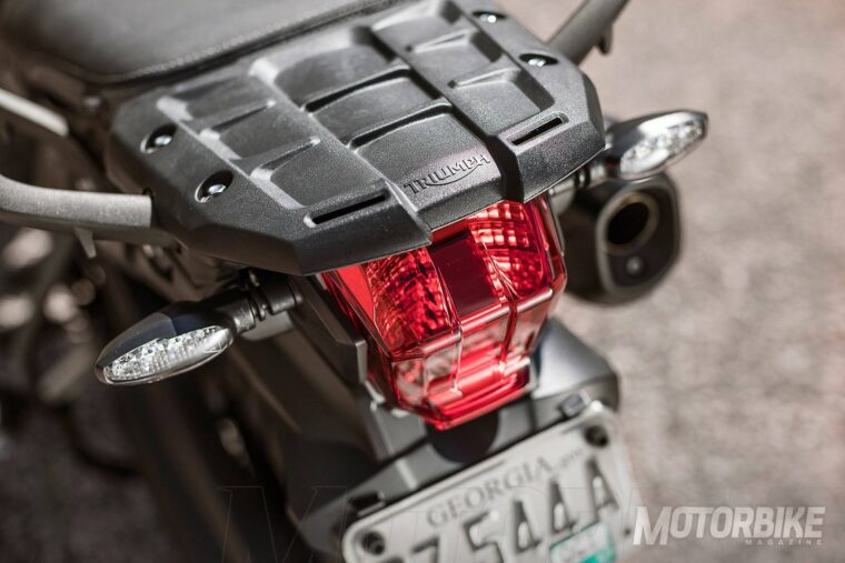 Triumph-Tiger-800-XRT-2018-Fotos-Detalle-12