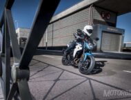 CFMoto 400NK prueba 18