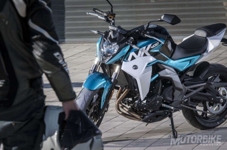 CFMoto-400NK-prueba-27
