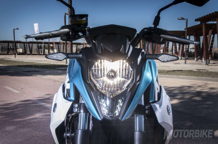 CFMoto-400NK-prueba-37