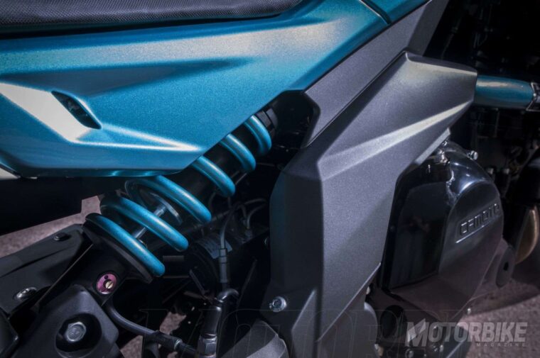 CFMoto-400NK-prueba-39