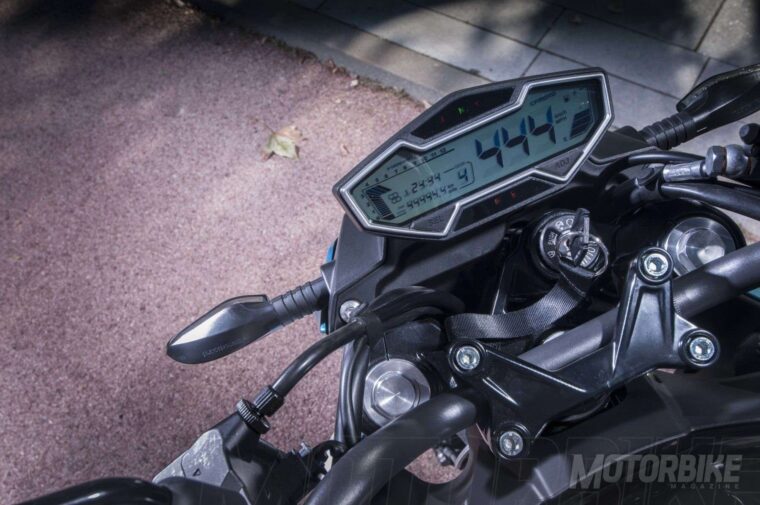 CFMoto-400NK-prueba-44