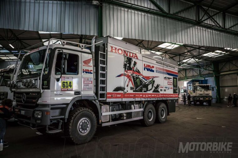 Roban una Honda oficial del Dakar 2018 valorada en 300.000 euros 2 Honda HRC Dakar 2018 01