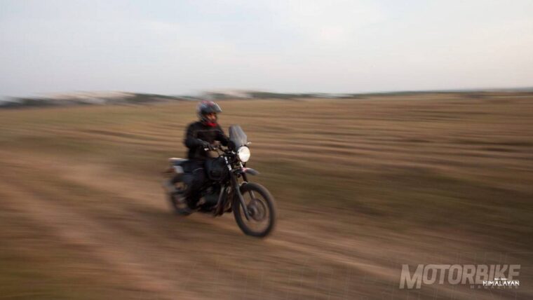 Royal-Enfield-Himalayan-2018-02