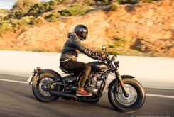 Triumph Bobber Black 2018 20