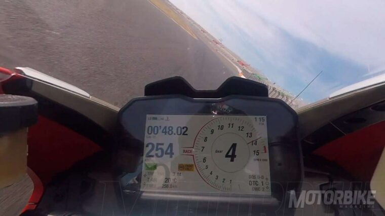 Ducati-Panigale-V4-video-Cheste