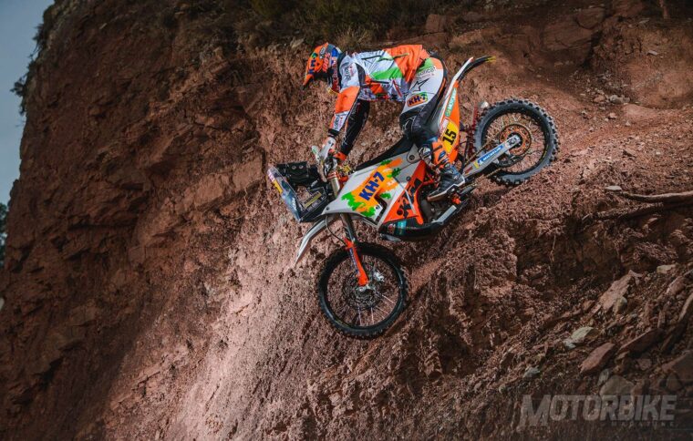 Laia-Sanz-entrenamiento-Dakar-2018-10