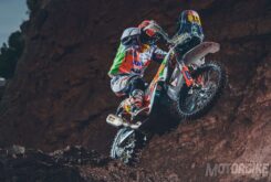 Laia Sanz seguirá en moto... y con KTM hasta 2020 6 Laia Sanz entrenamiento Dakar 2018 11