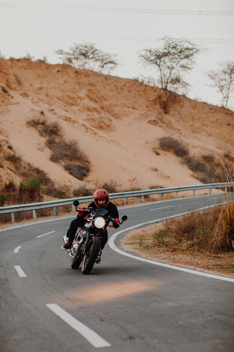 Royal-Enfield-Continental-GT-650-2021 (7)