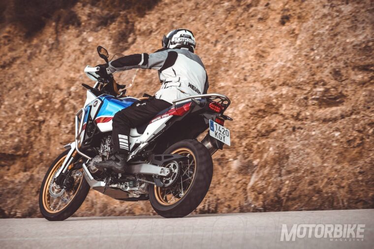 Honda-Africa-Twin-Adventure-Sports-2018-pruebaMBK-027