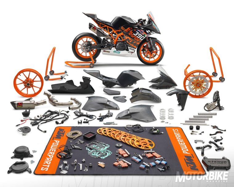 KTM RC 390 R 2018 1 KTM RC 390 R 2018 04