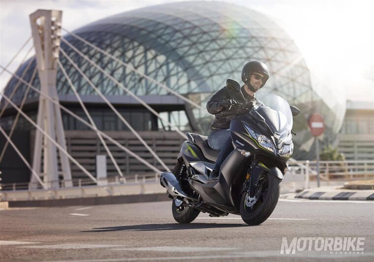 Kawasaki-J125-2018-16