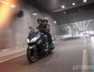 Kawasaki J300 2018 20