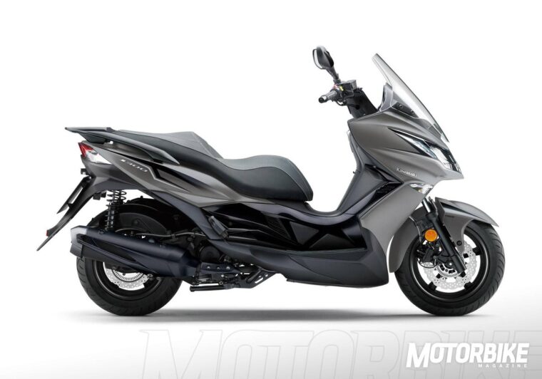 Kawasaki-J300-2018-26