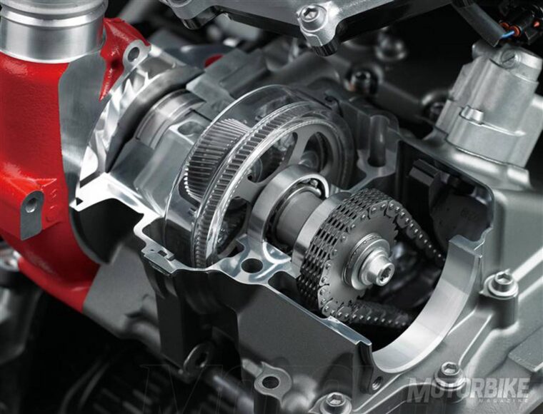 Kawasaki-Ninja-H2-2018-02