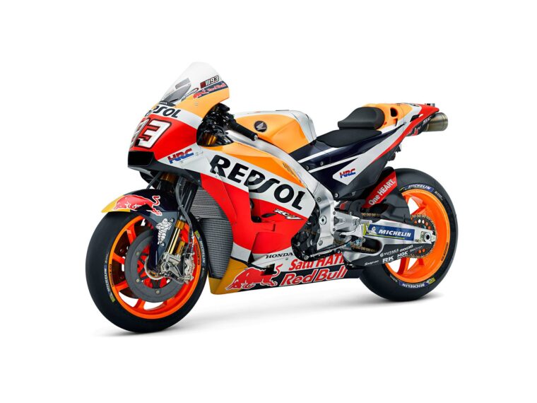 Repsol-Honda-Team-MotoGP-2018-imagenes-18