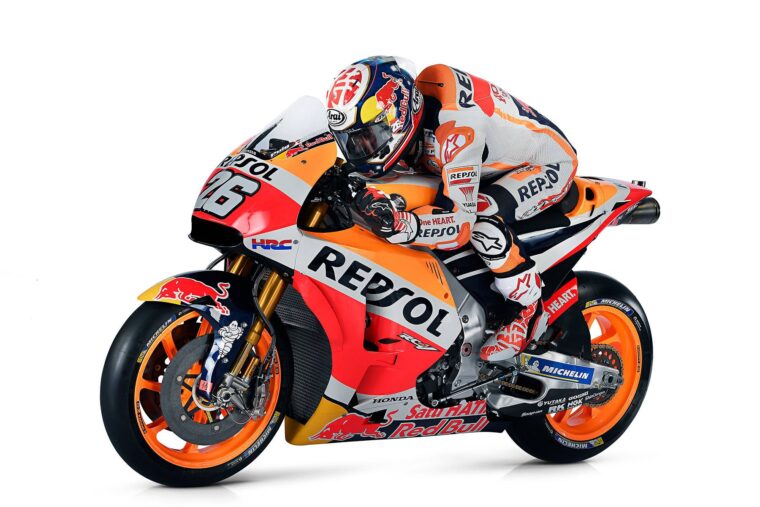 Repsol-Honda-Team-MotoGP-2018-imagenes-27