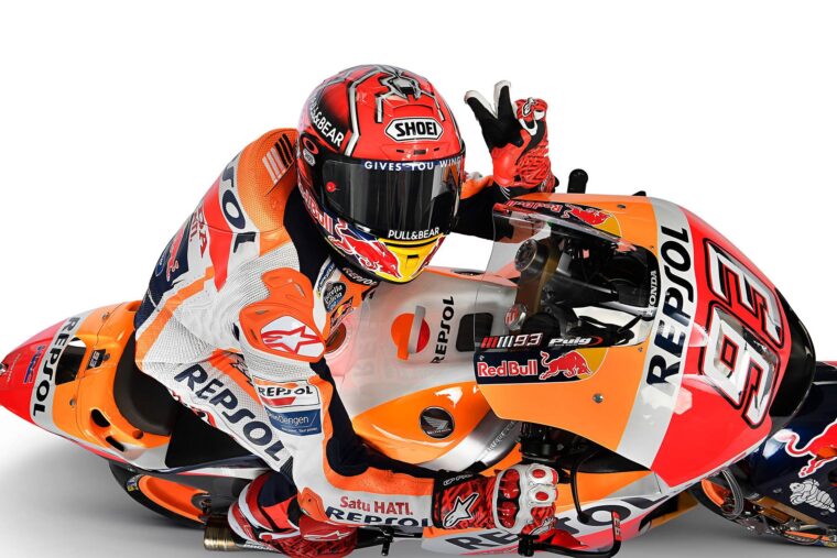 Repsol-Honda-Team-MotoGP-2018-imagenes-35