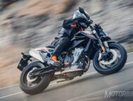 Fotos accion KTM 790 Duke 2018 3
