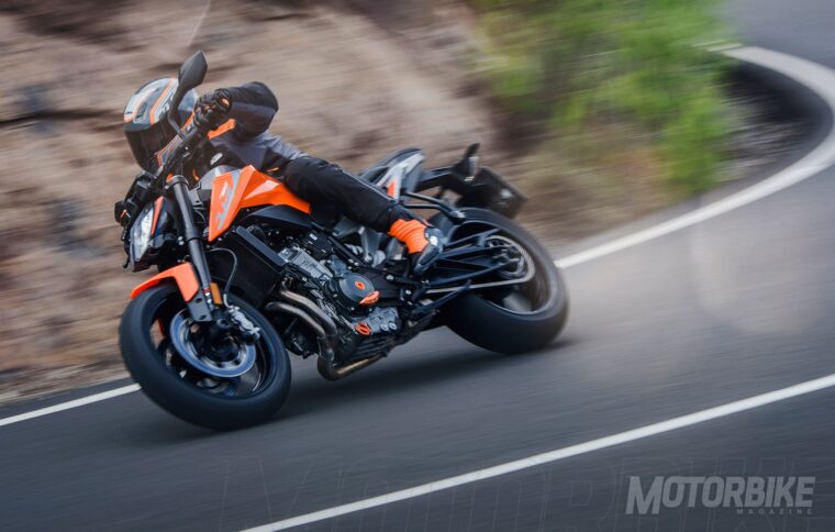 Fotos-accion-KTM-790-Duke-2018-7