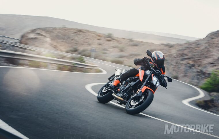 Fotos-accion-KTM-790-Duke-2018-9