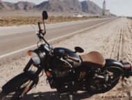 Royal Enfield Classic 500 Scalpers 06