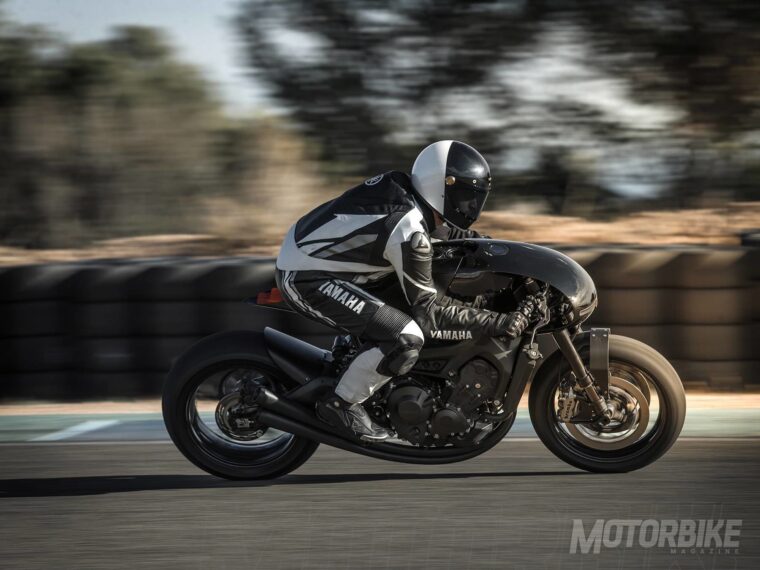 Auto-Fabrica-Type-11-1