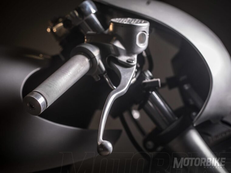 Auto-Fabrica-Type-11-16