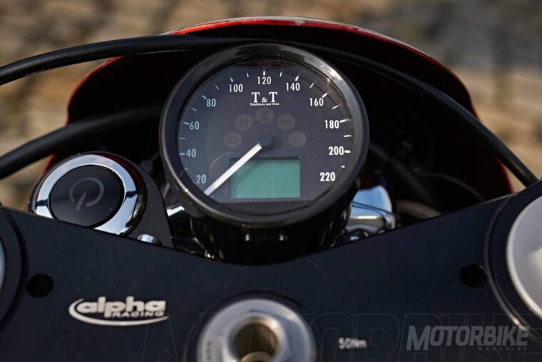 Engina-Indian-Cafe-Racer-2