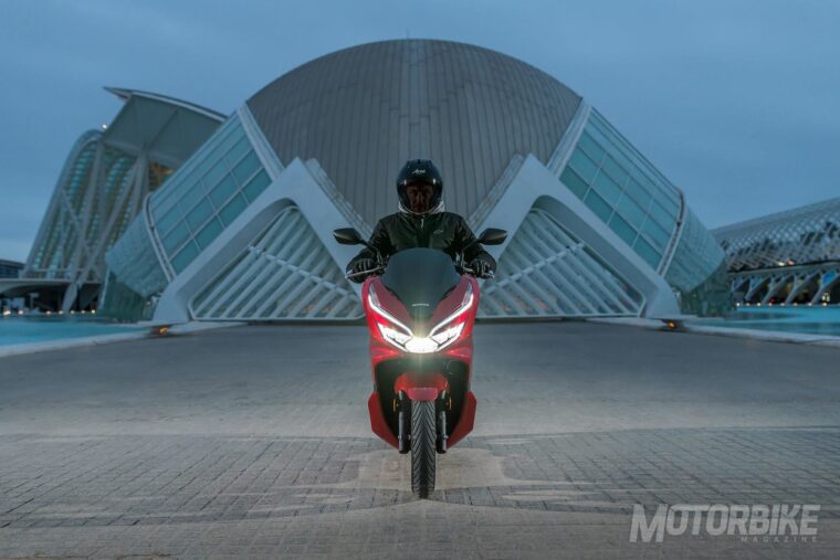 Honda-PCX-125-2018-48