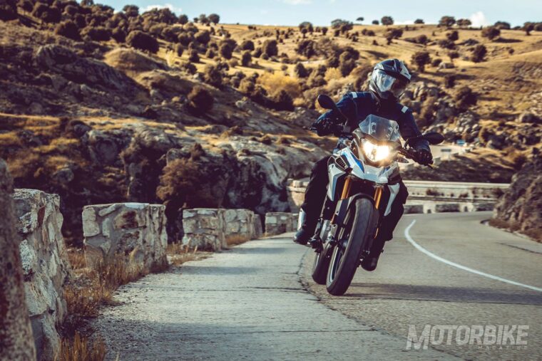 BMW-G-310-GS-comparativaMBK021