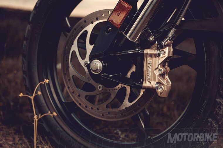 BMW-G-310-GS-comparativaMBK046