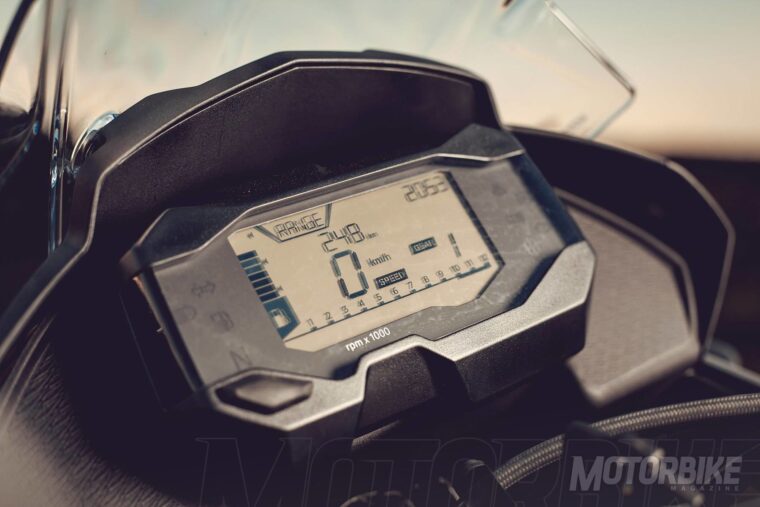 BMW-G-310-GS-comparativaMBK057