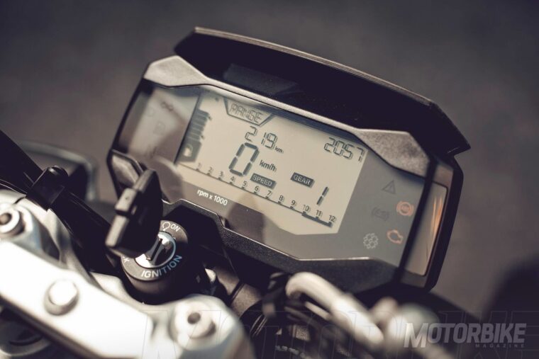 BMW-G-310-R-comparativaMBK058