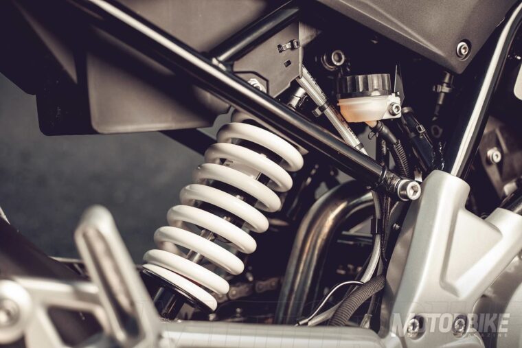 BMW-G-310-R-comparativaMBK063