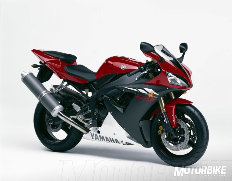 Yamaha-YZF-R1-2003-03