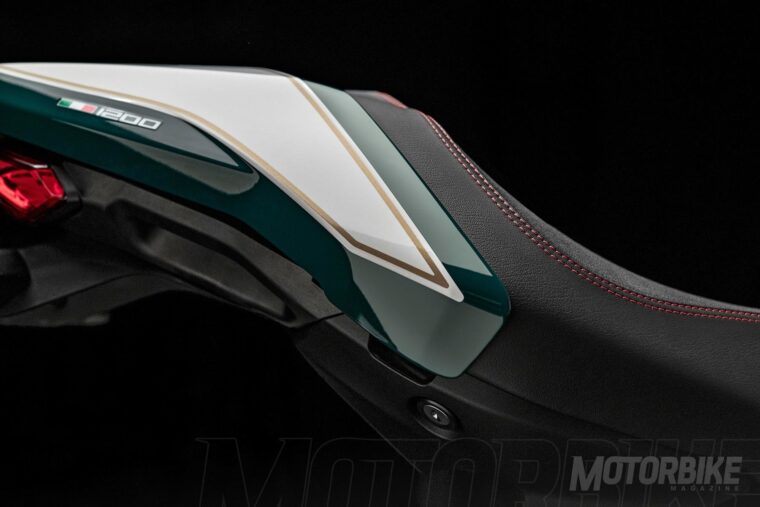 Ducati-Monster-1200-25-Anniversario-2018-16